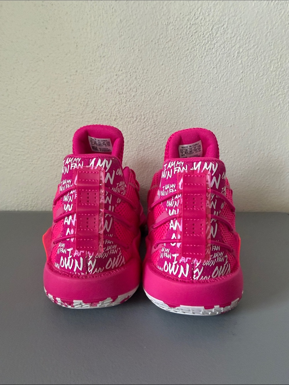 Adidas Dame 7 'I Am My Own Fan - Team Shock Pink' Size 7 - Picture 2 of 6